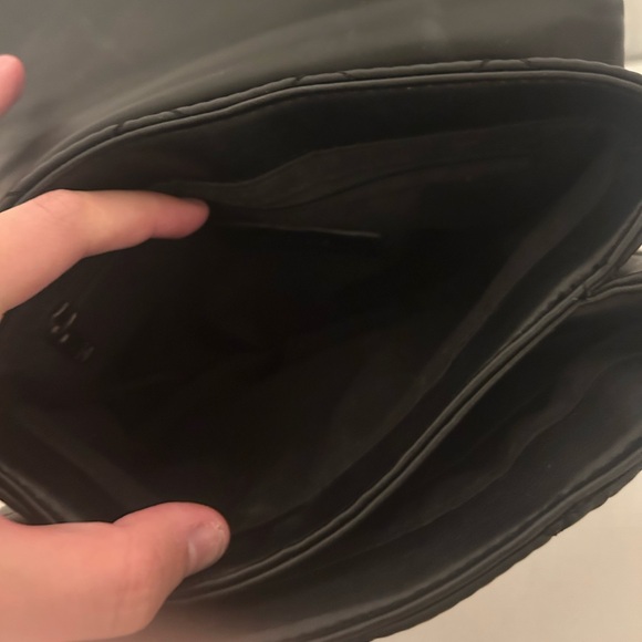 Badgley Mischka Black Quilted Leather Crossbody Bag - Picture 9 of 10